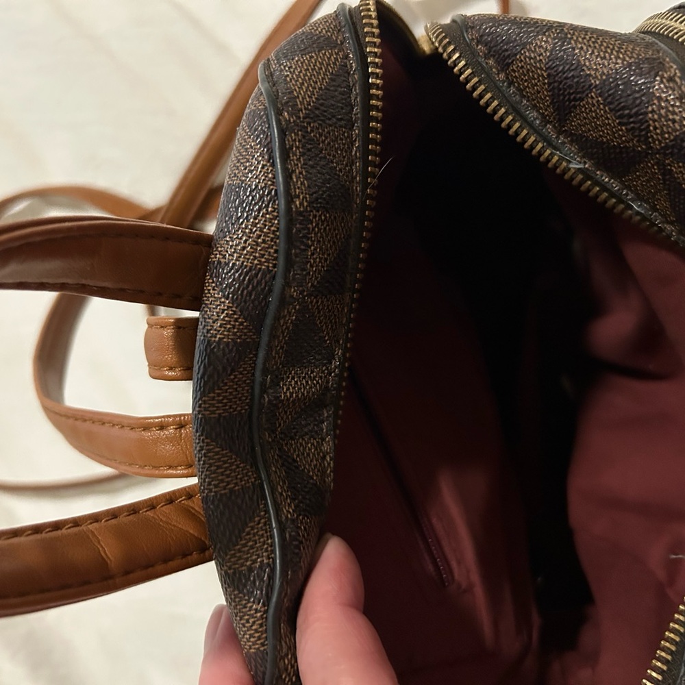 Brown Geometric Pattern Backpack - image 3